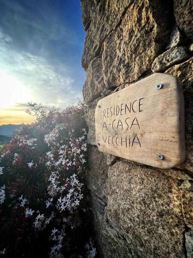 Entre Mer & Maquis, L'Ame De La Corse En Gites De Charme Avec Jacuzzi, Proche Ajaccio Peri Exterior foto